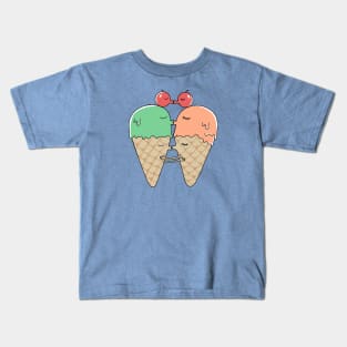 Sweet kiss Kids T-Shirt